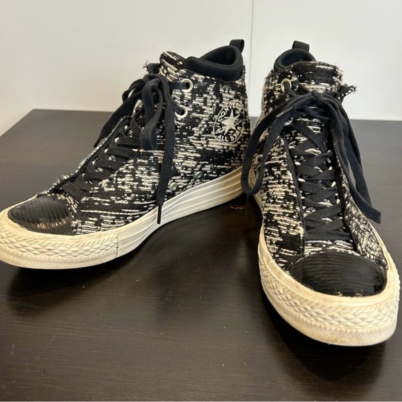 Converse Chuck Taylor All Star Selene Winter Knit Sneakers Hightops - Picture 2 of 7